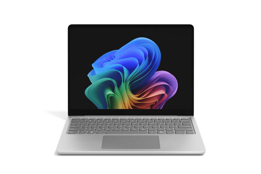 Microsoft Surface Laptop 8 for Business Copilot+ PC 13" Intel Core Ultra 5 (Series 3) 16GB 256GB Platinum